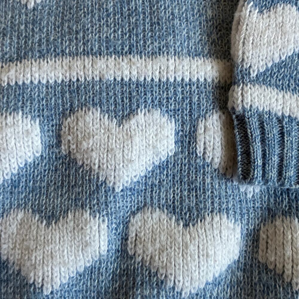 Vintage Sweater Womens Medium Blue/White Cat Paw & Heart Print Crewneck USA 90s - Picture 7 of 11